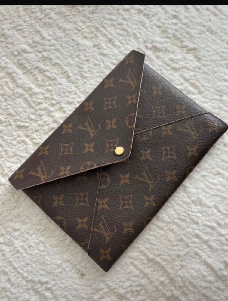 Louis Vuitton kirigami