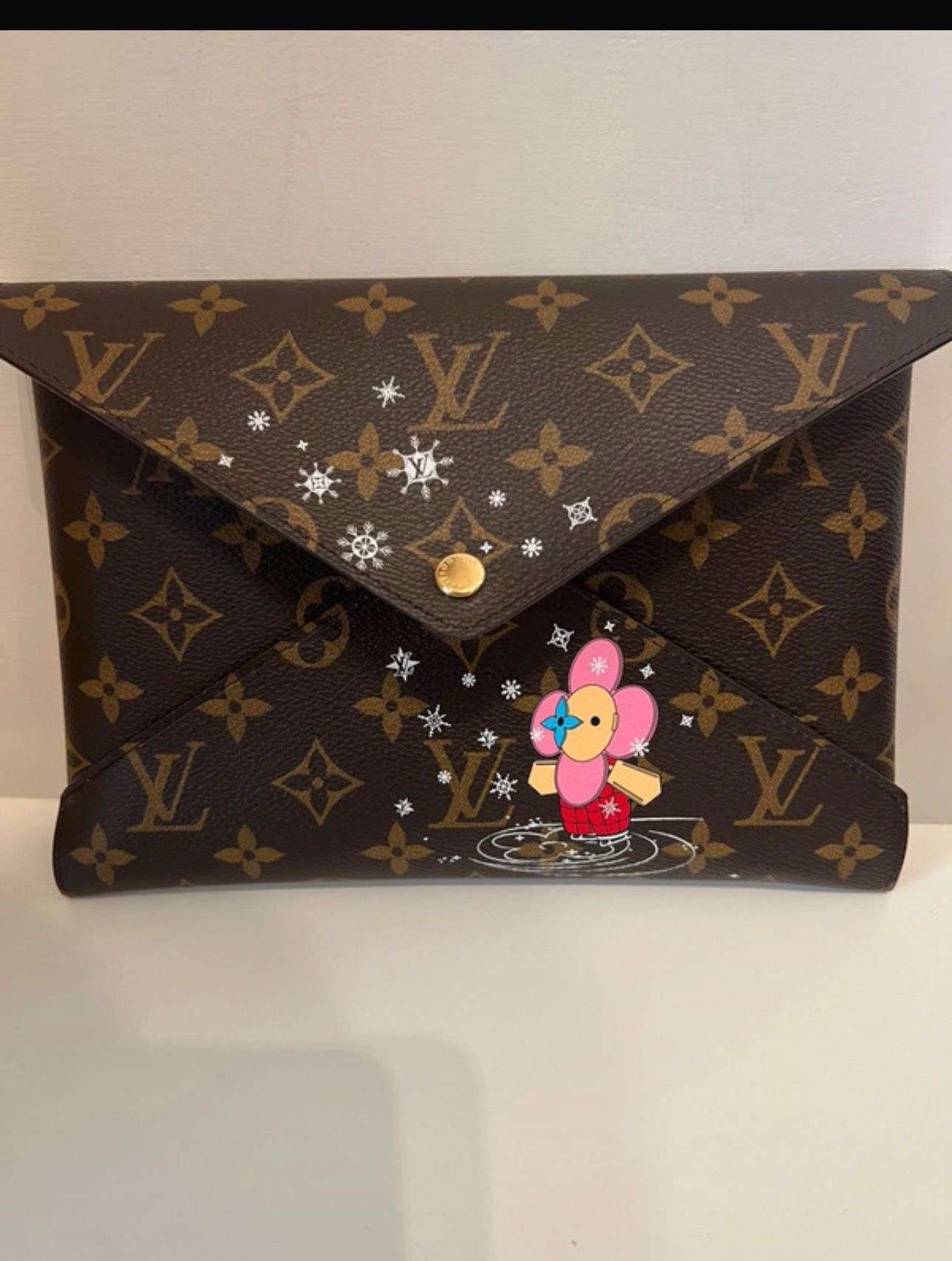 Louis Vuitton kirigami