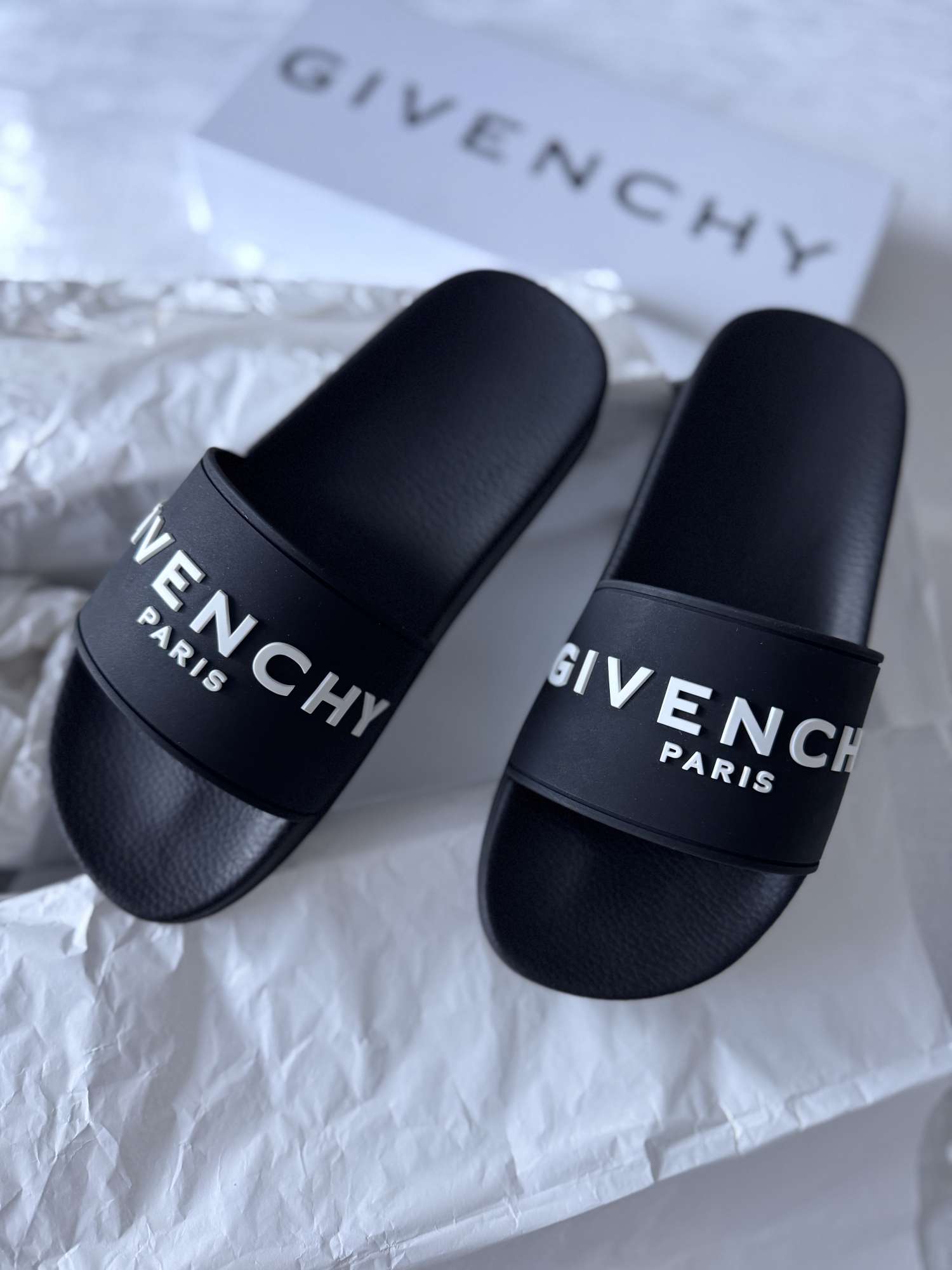 Givenchy šľapky