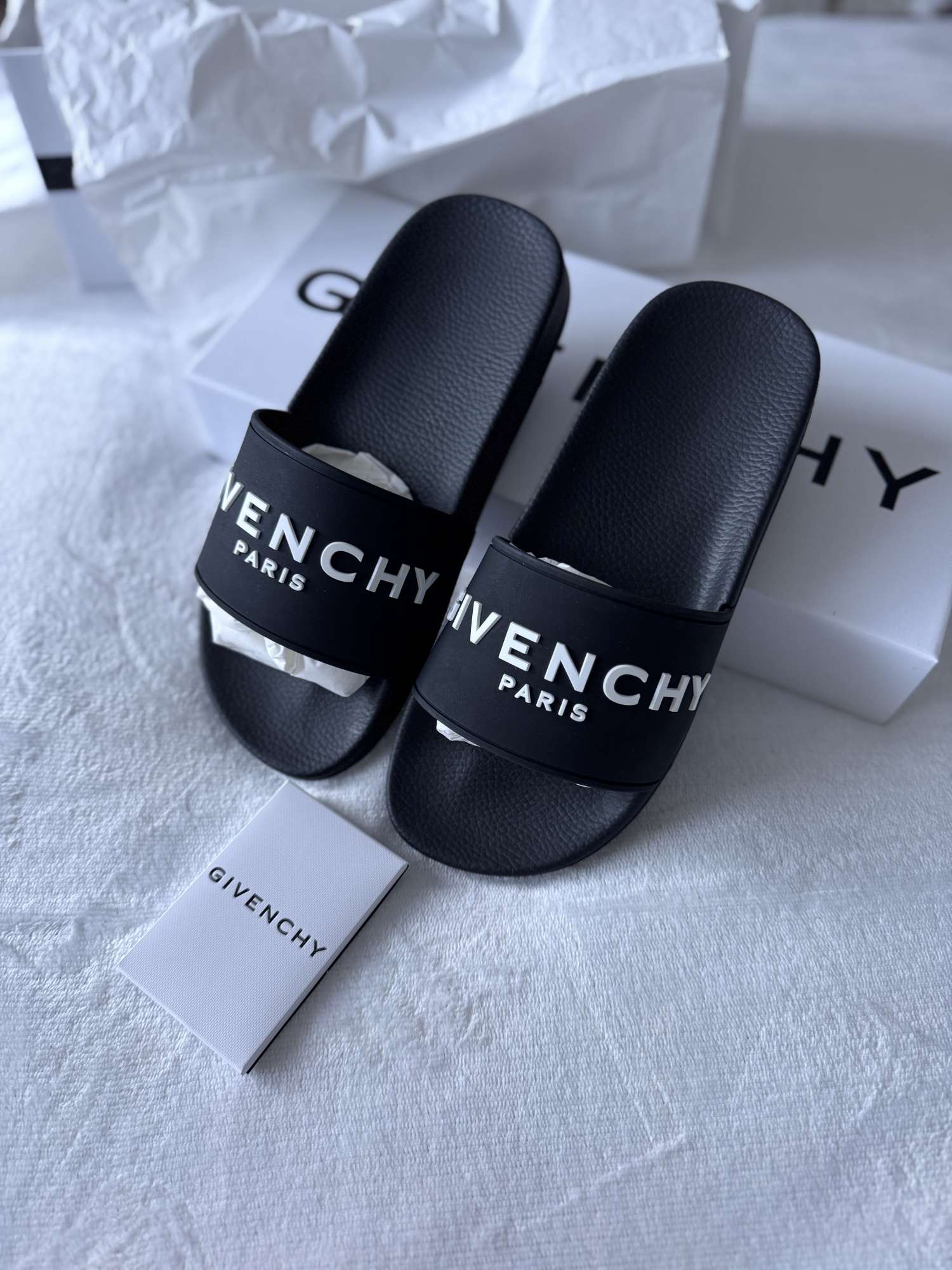 Givenchy šľapky