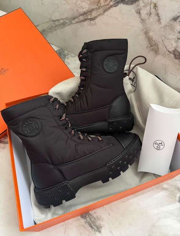 Hermes velkost 39 s dokladom