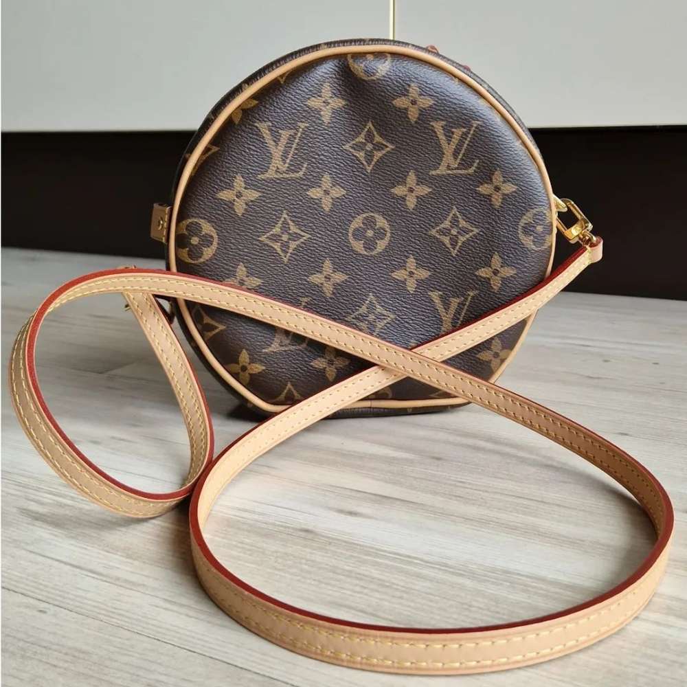 Louis Vuitton Chapeau Boite Souple PM