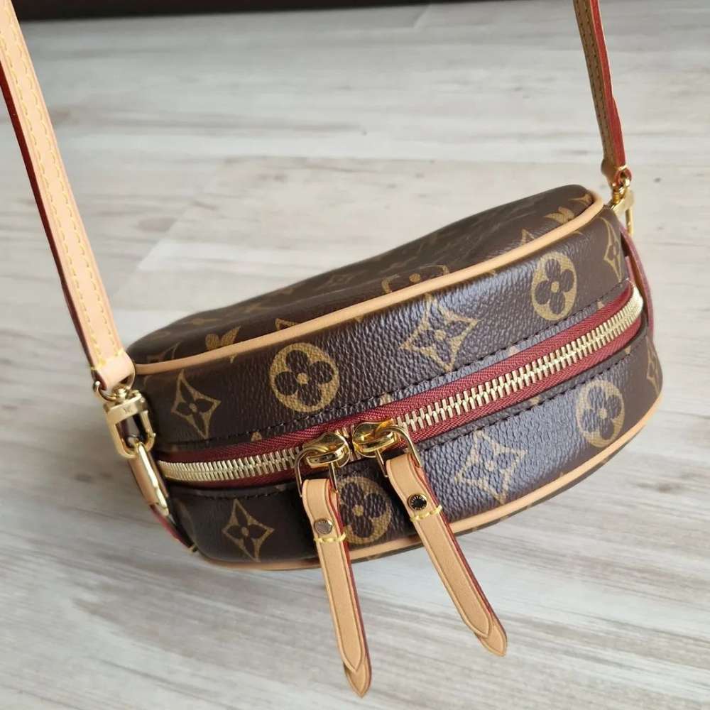 Louis Vuitton Chapeau Boite Souple PM