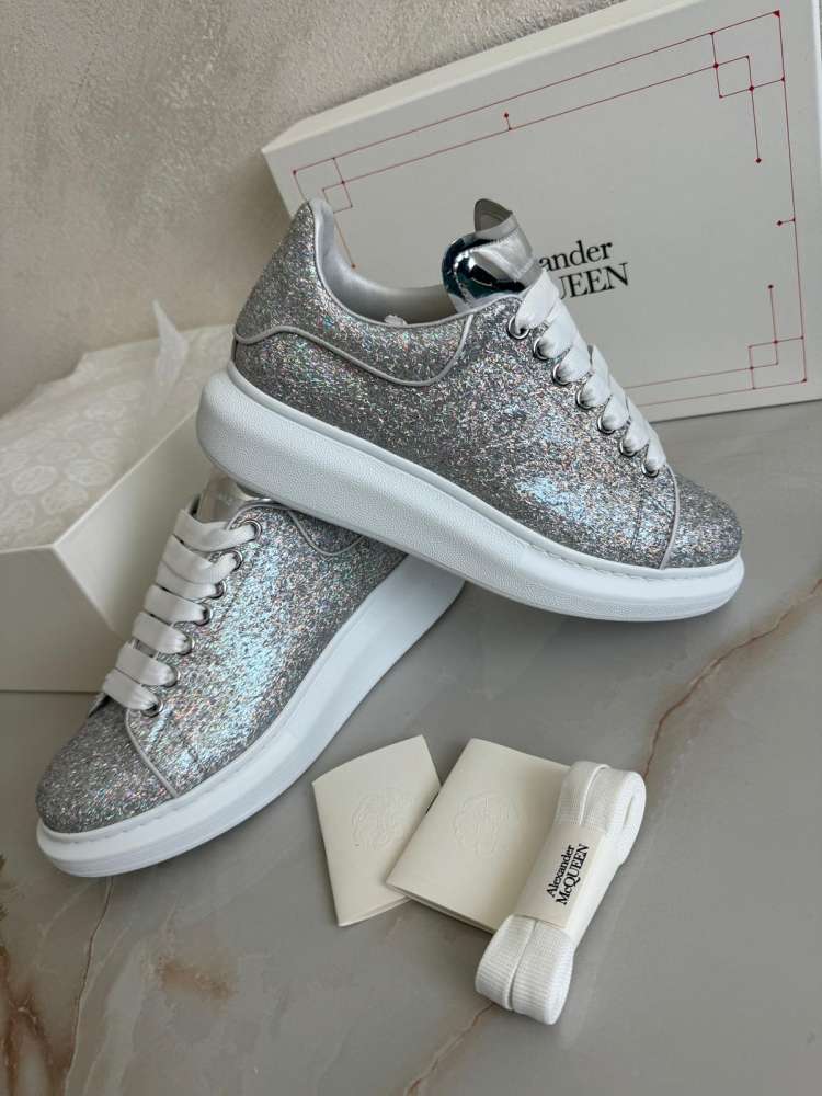 Alexander McQueen velkost 39