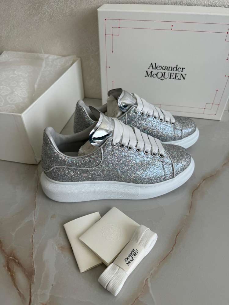 Alexander McQueen velkost 39
