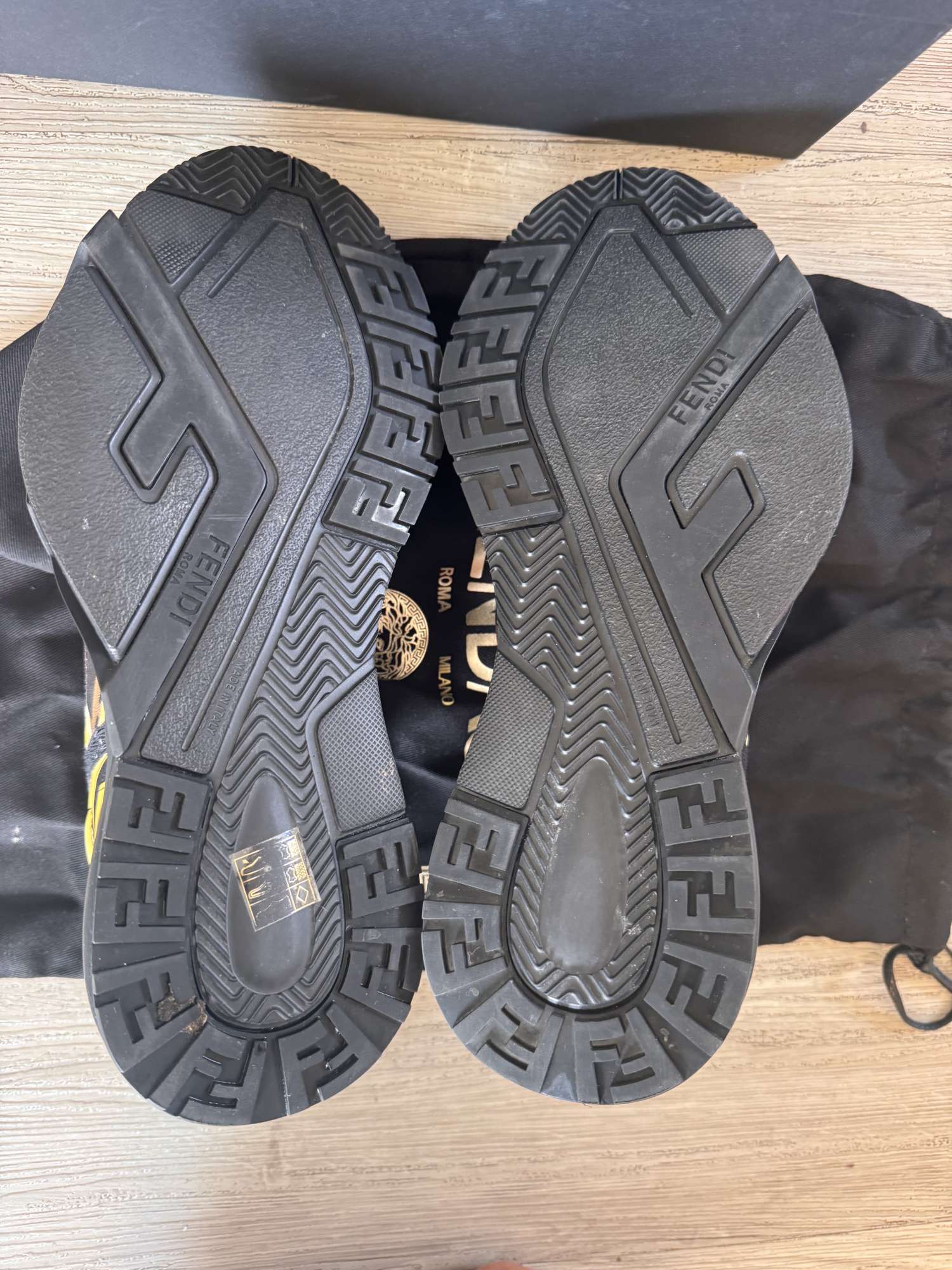 Tenisky Fendi x Versace