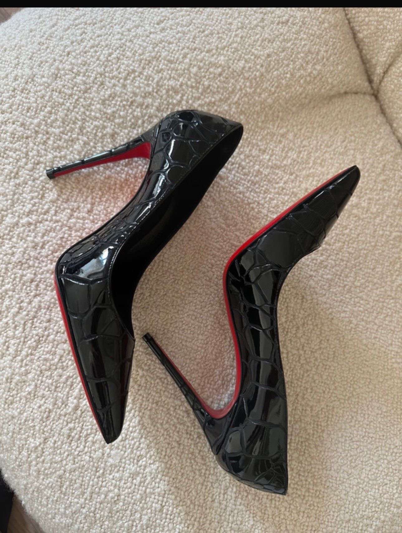 Louboutin lodičky