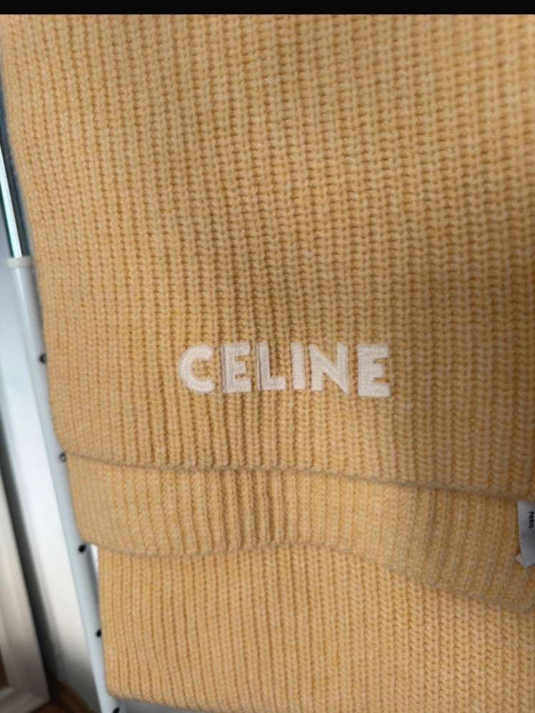 Celine šál