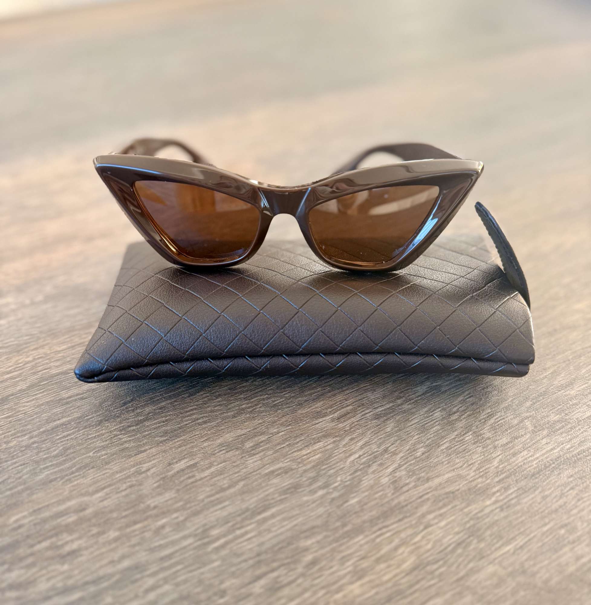 Bottega Veneta slnečné okuliare