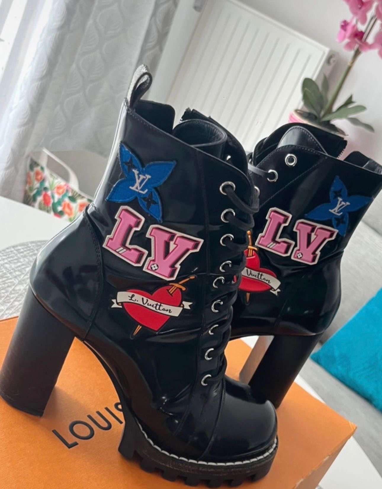 Louis Vuitton kontíčky