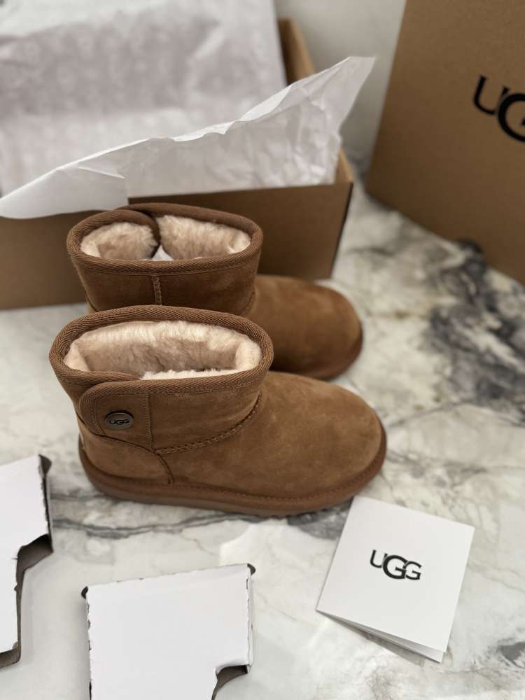 Detské UGG veľkosť 28,5