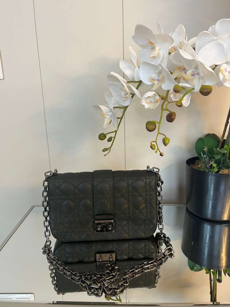 Dior kabelka