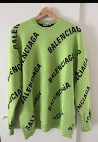 https://vipluxury.sk/Balenciaga sveter