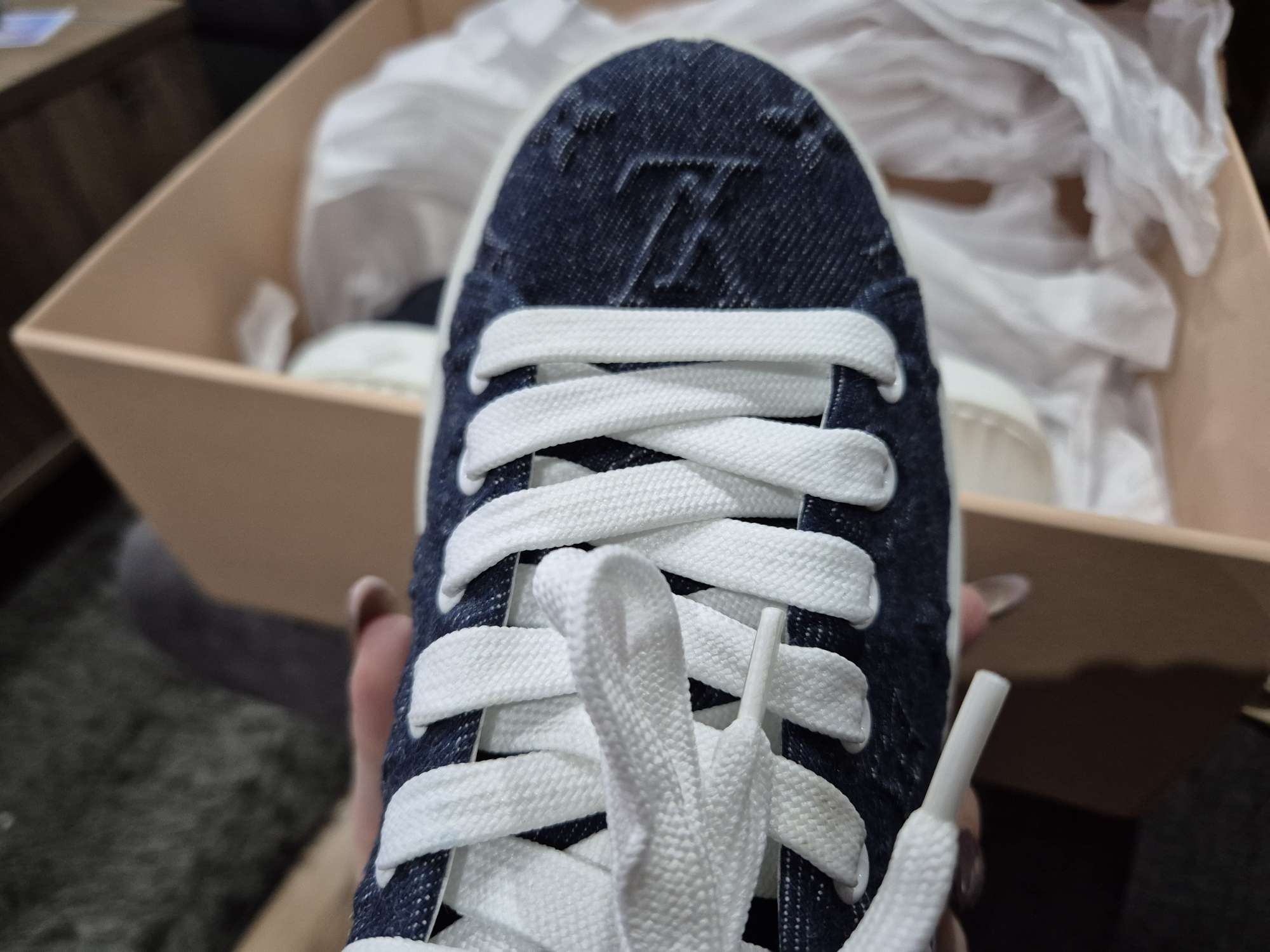Nové Louis Vuitton Time out Jeans 40