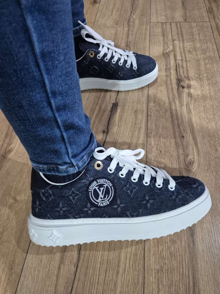 Nové Louis Vuitton Time out Jeans 40