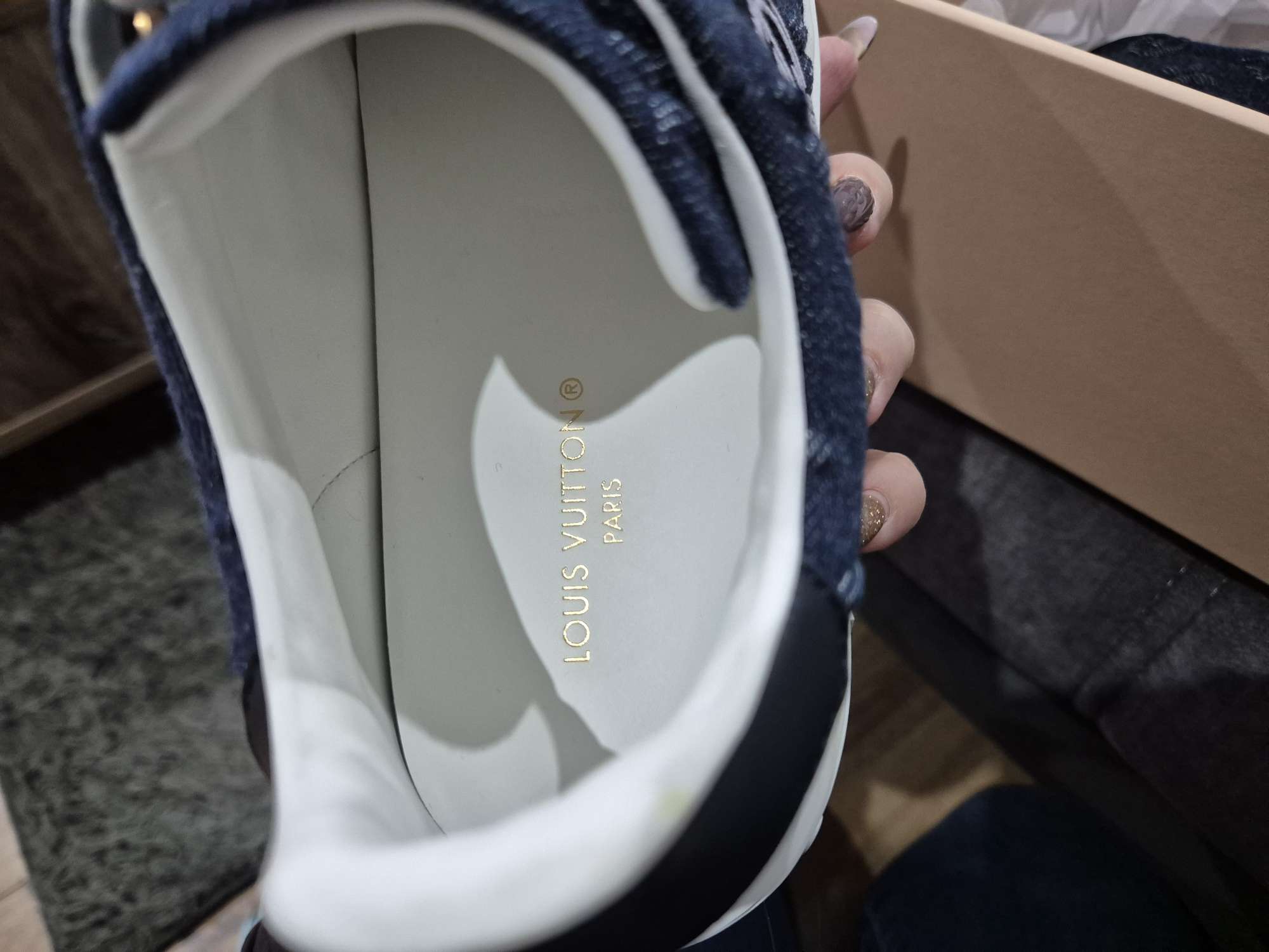 Nové Louis Vuitton Time out Jeans 40