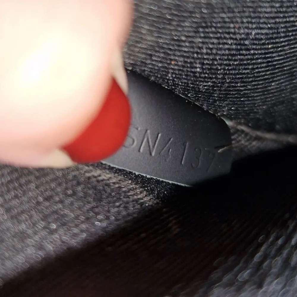 Louis Vuitton Pochette