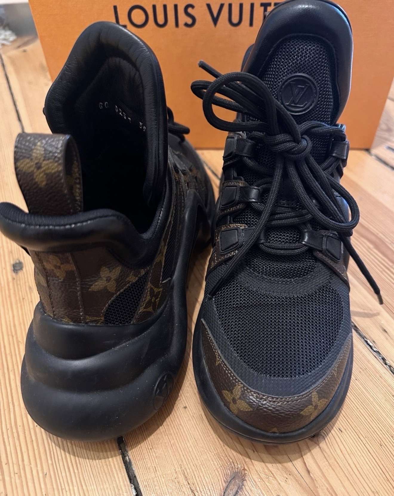 Louis vuitton archlight