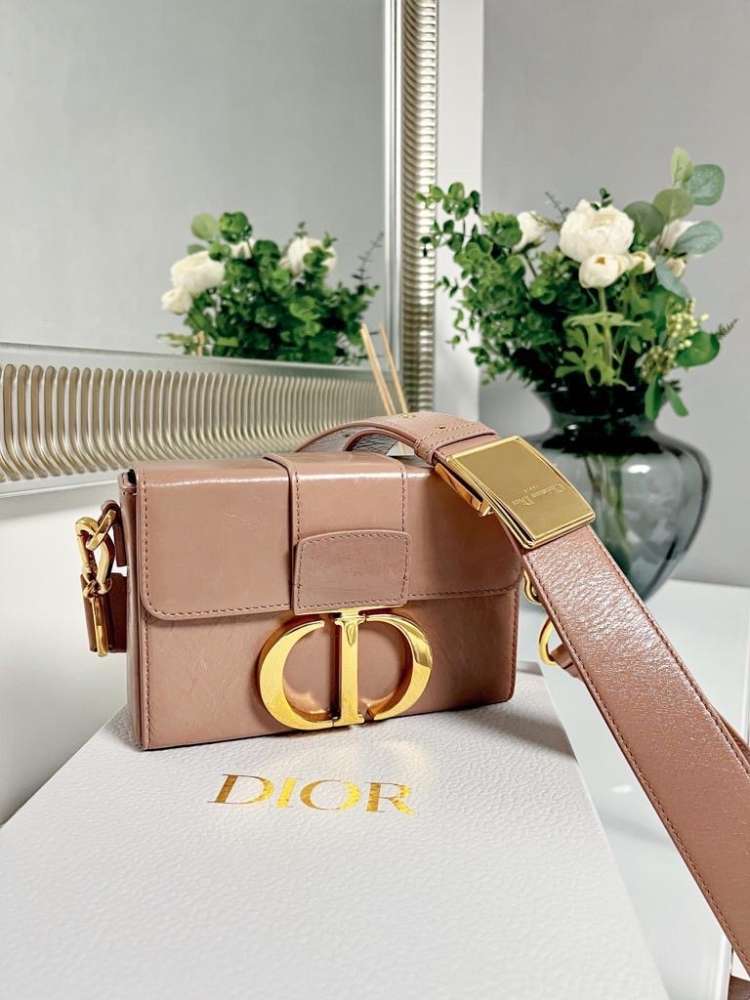 Dior crossbody kabelka