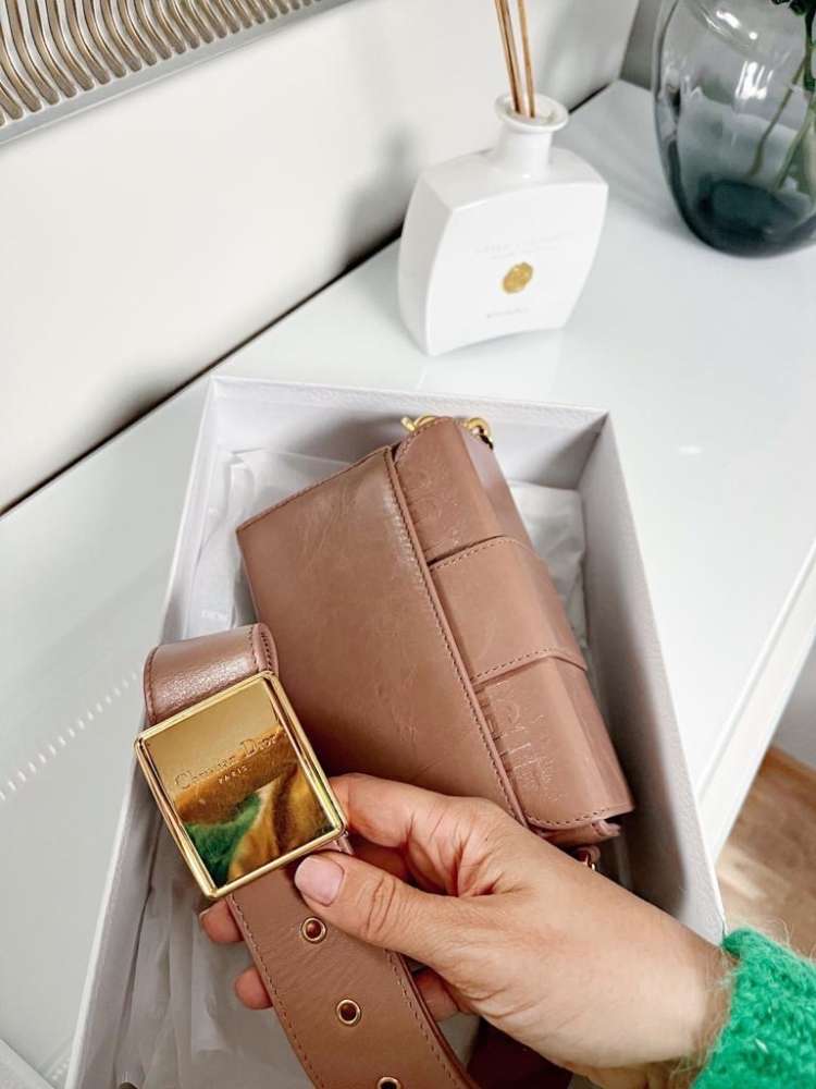 Dior crossbody kabelka