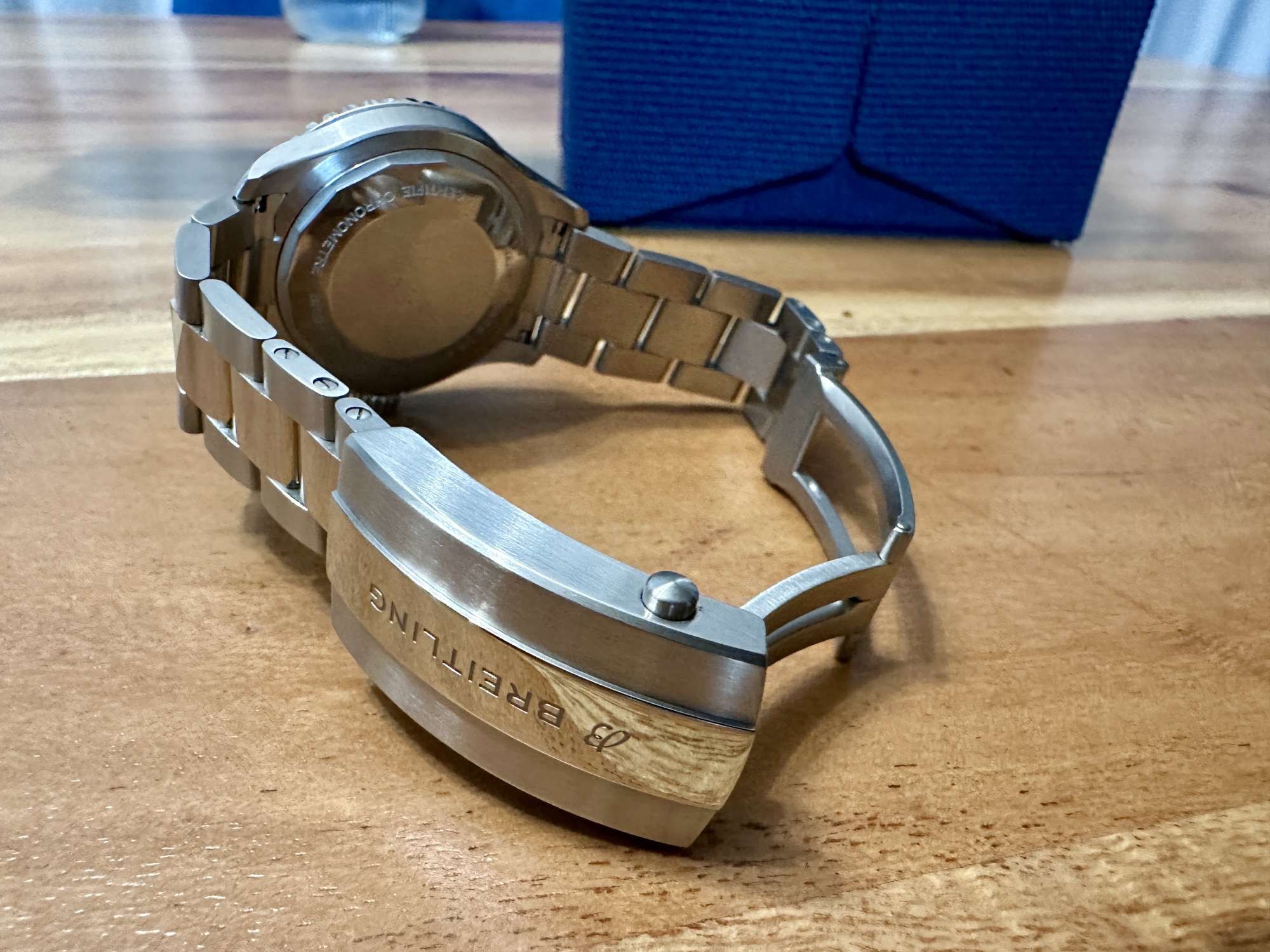 Dámske hodinky Breitling Superocean Automatic 36