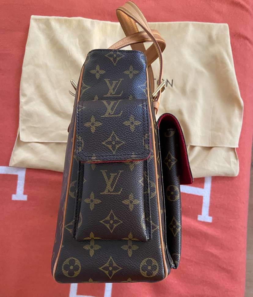 Louis Vuitton Multiple Cité