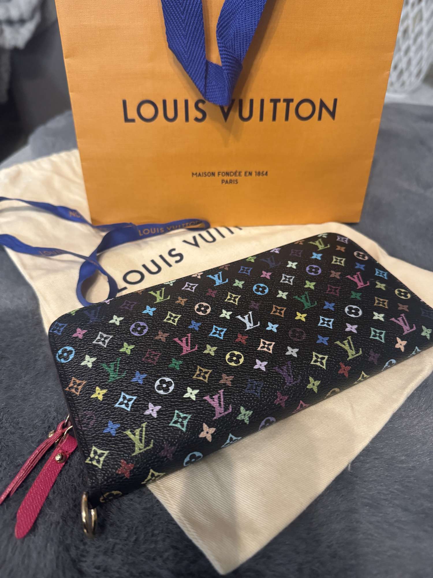 Louis Vuitton multicolor Insolite