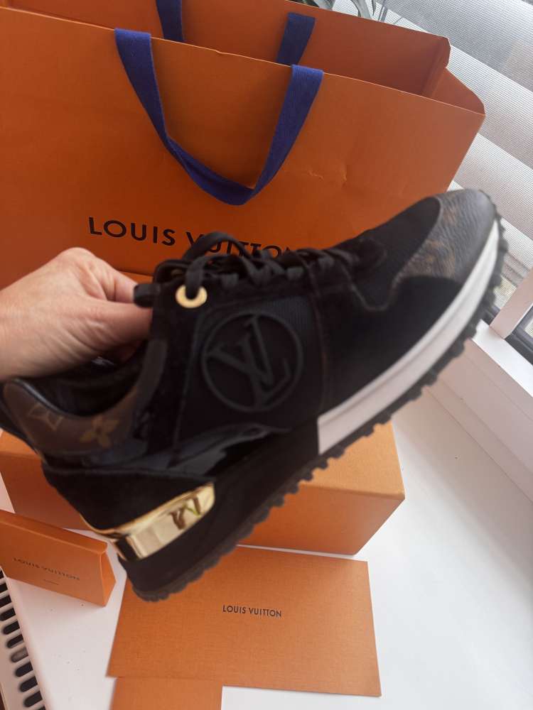 Louis Vuitton run away tenisky