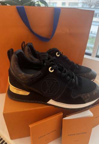 https://vipluxury.sk/Louis Vuitton run away tenisky