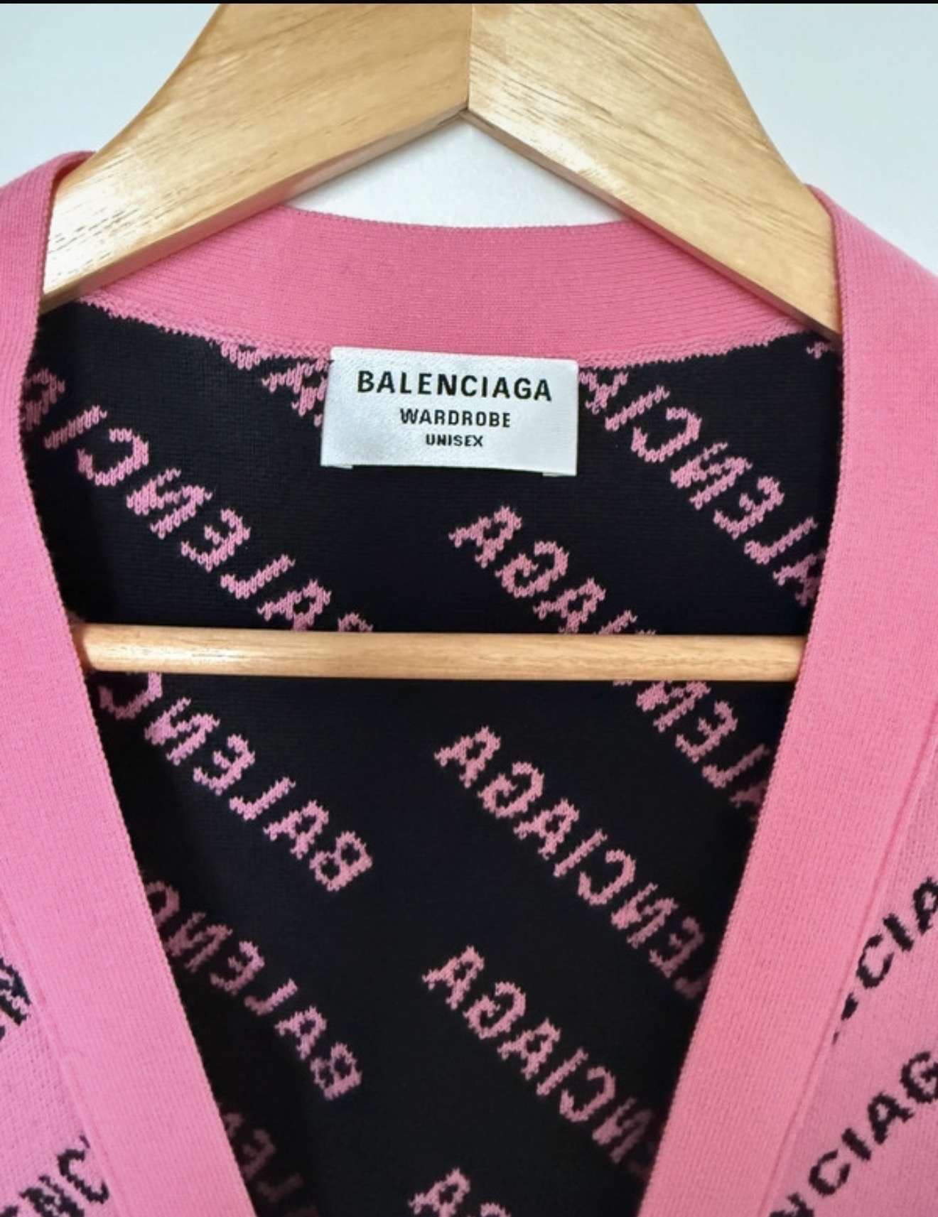 Balenciaga sveter