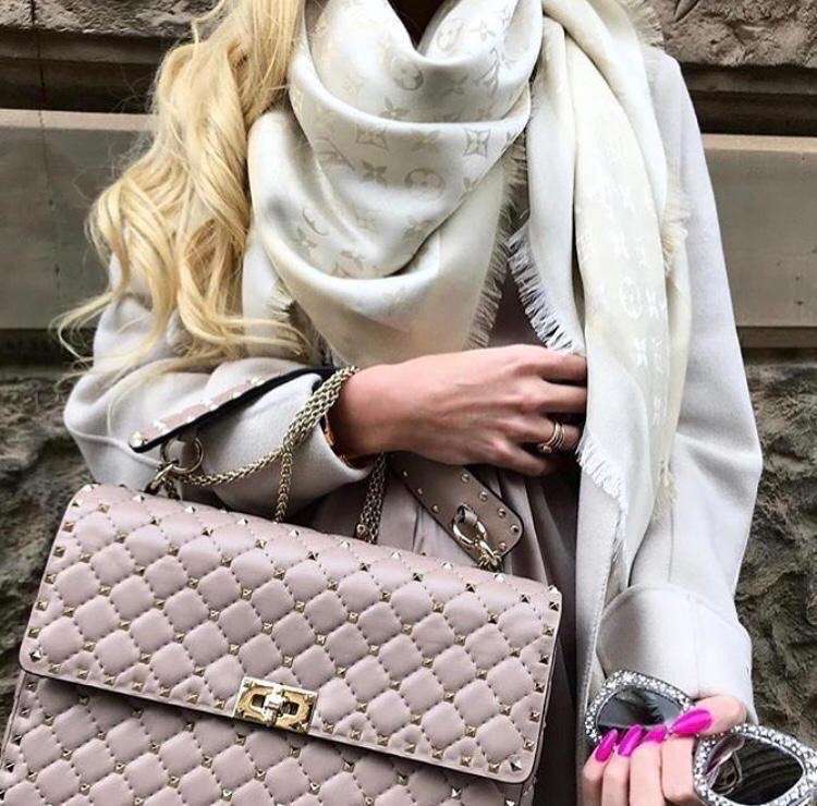 LOUIS VUITTON SHINE SHAWL