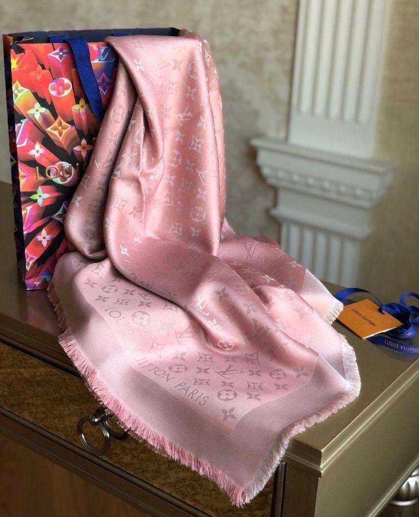 LOUIS VUITTON RUŽOVÝ SHAWL