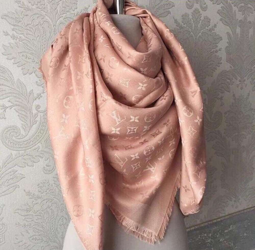 LOUIS VUITTON SUPER KOMBINOVATEĽNÝ SHAWL