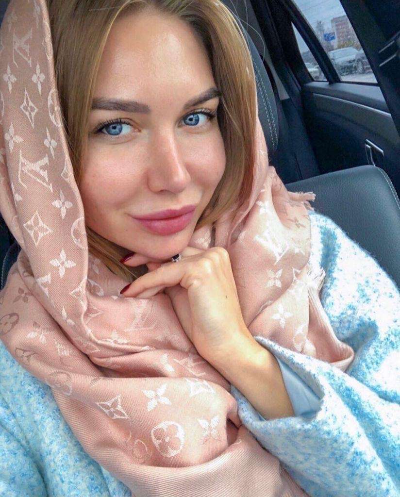 LOUIS VUITTON SUPER KOMBINOVATEĽNÝ SHAWL