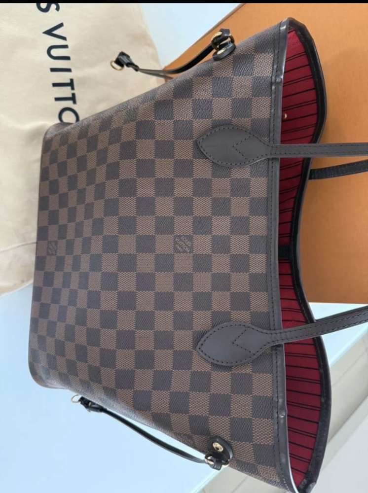 Louis Vuitton Neverfull