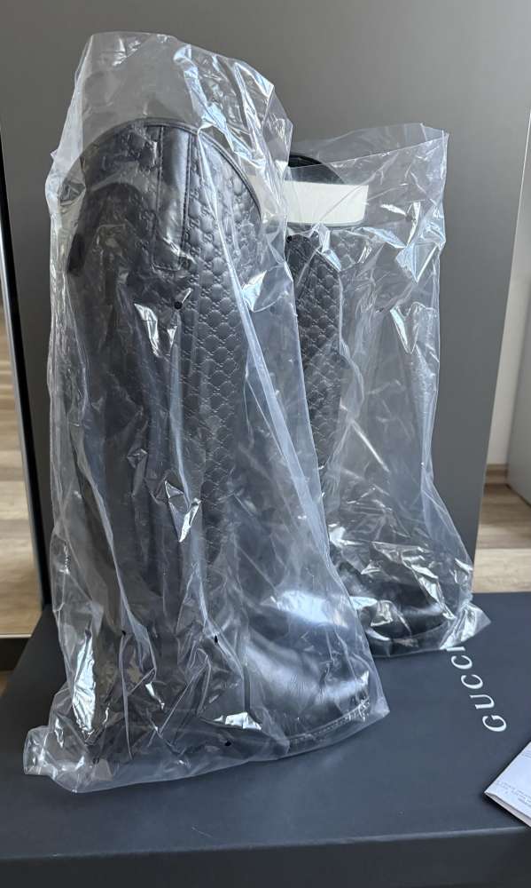 Krásne kožené čižmy Gucci