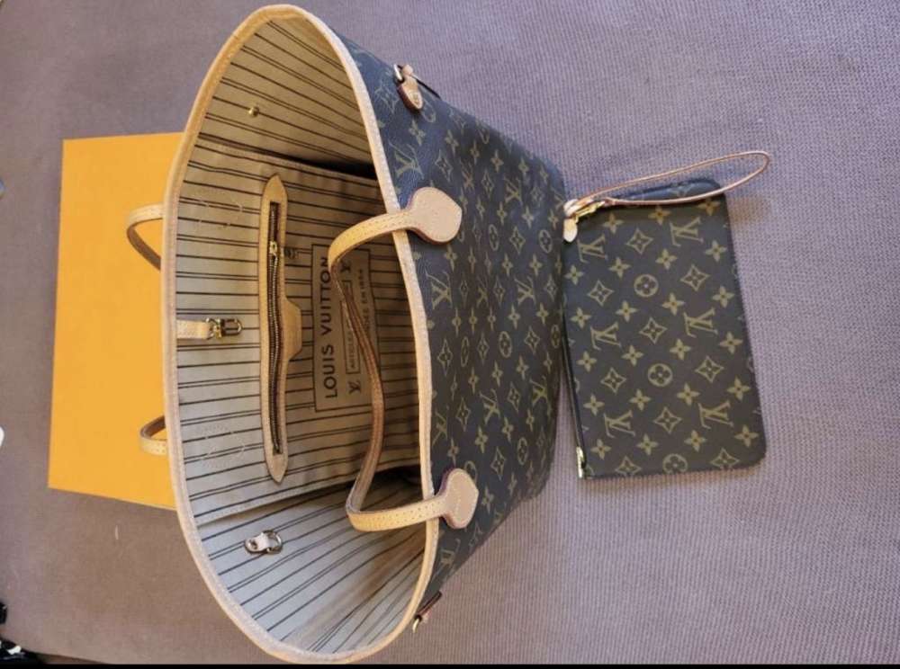 Louis Vuitton Neverfull MM