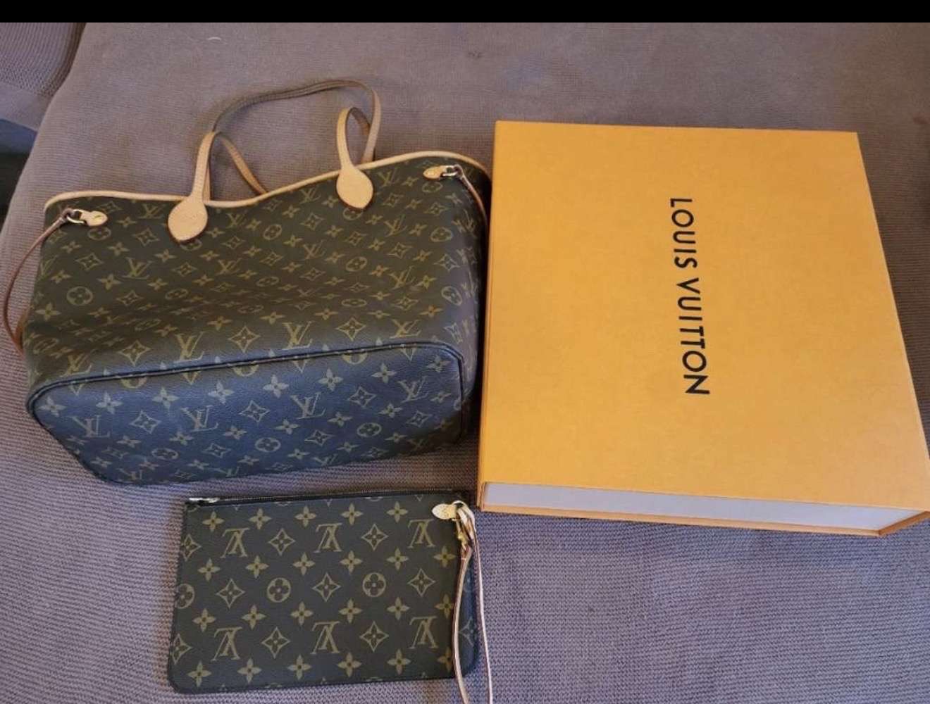 Louis Vuitton Neverfull MM