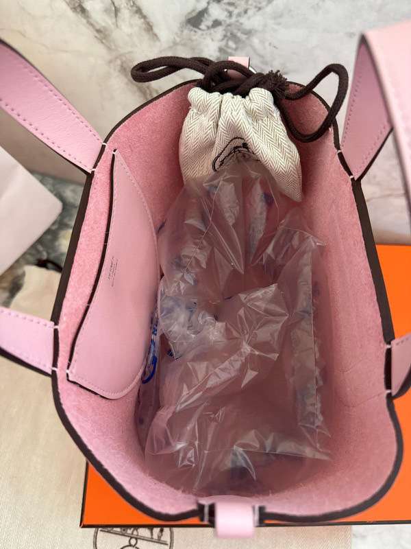 Hermes Loop sakura pink