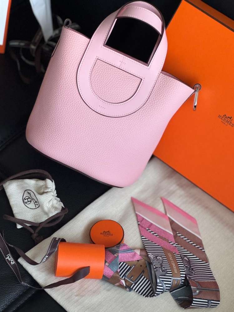 Hermes Loop sakura pink