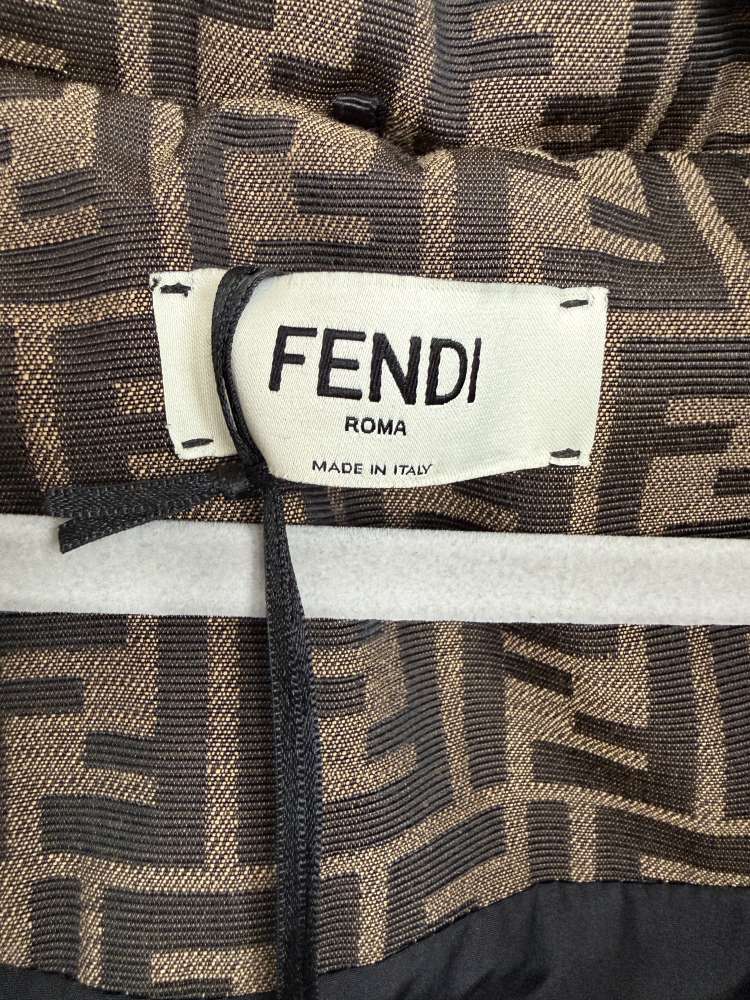 Fendi bunda
