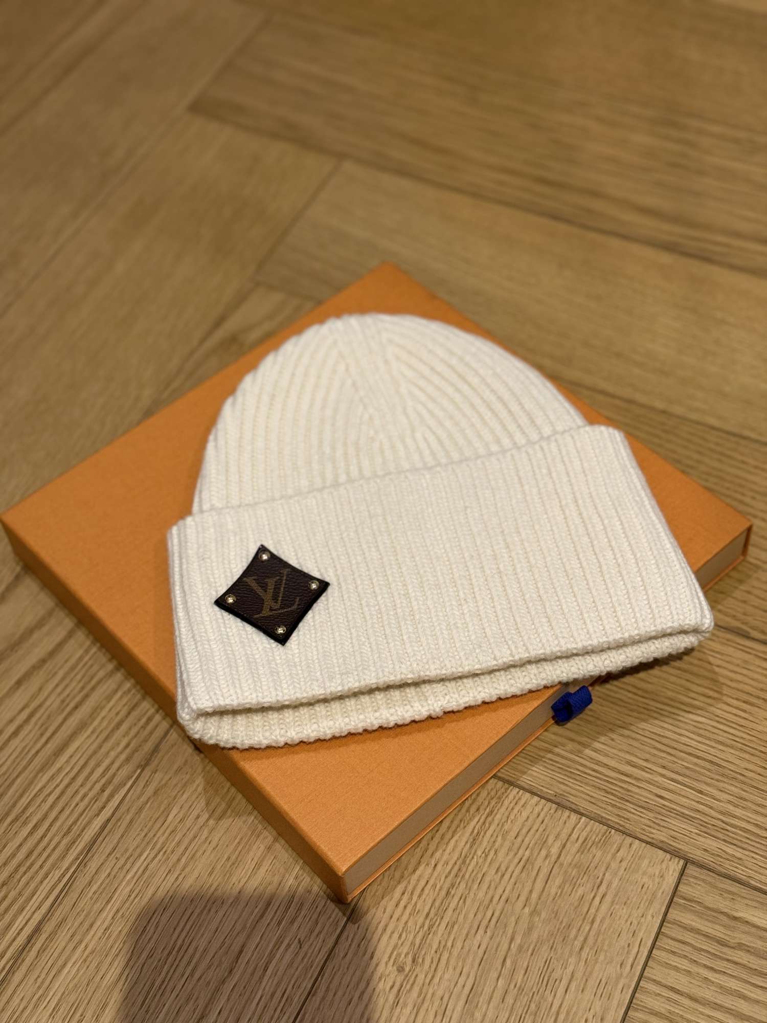 Louis Vuitton damska čiapka