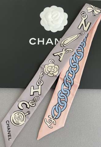 https://vipluxury.sk/CHANEL BANDANA