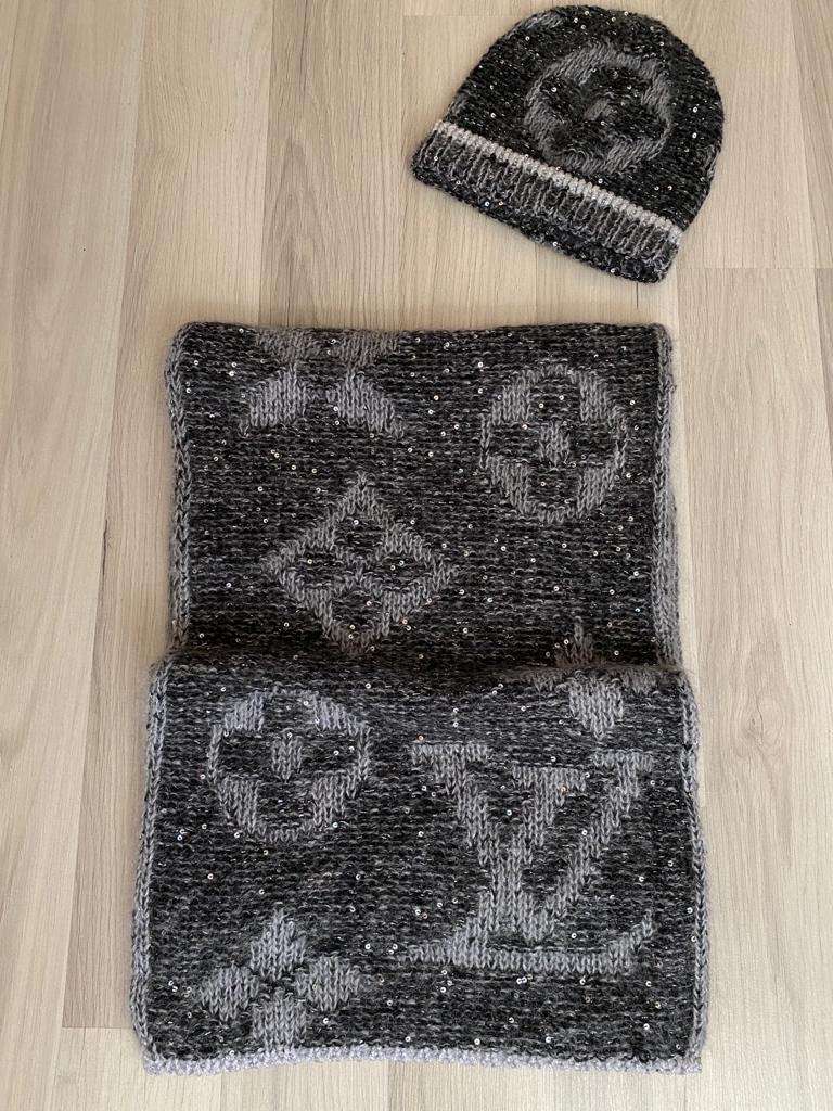 LOUIS VUITTON SET ČIAPKY A ŠÁLU