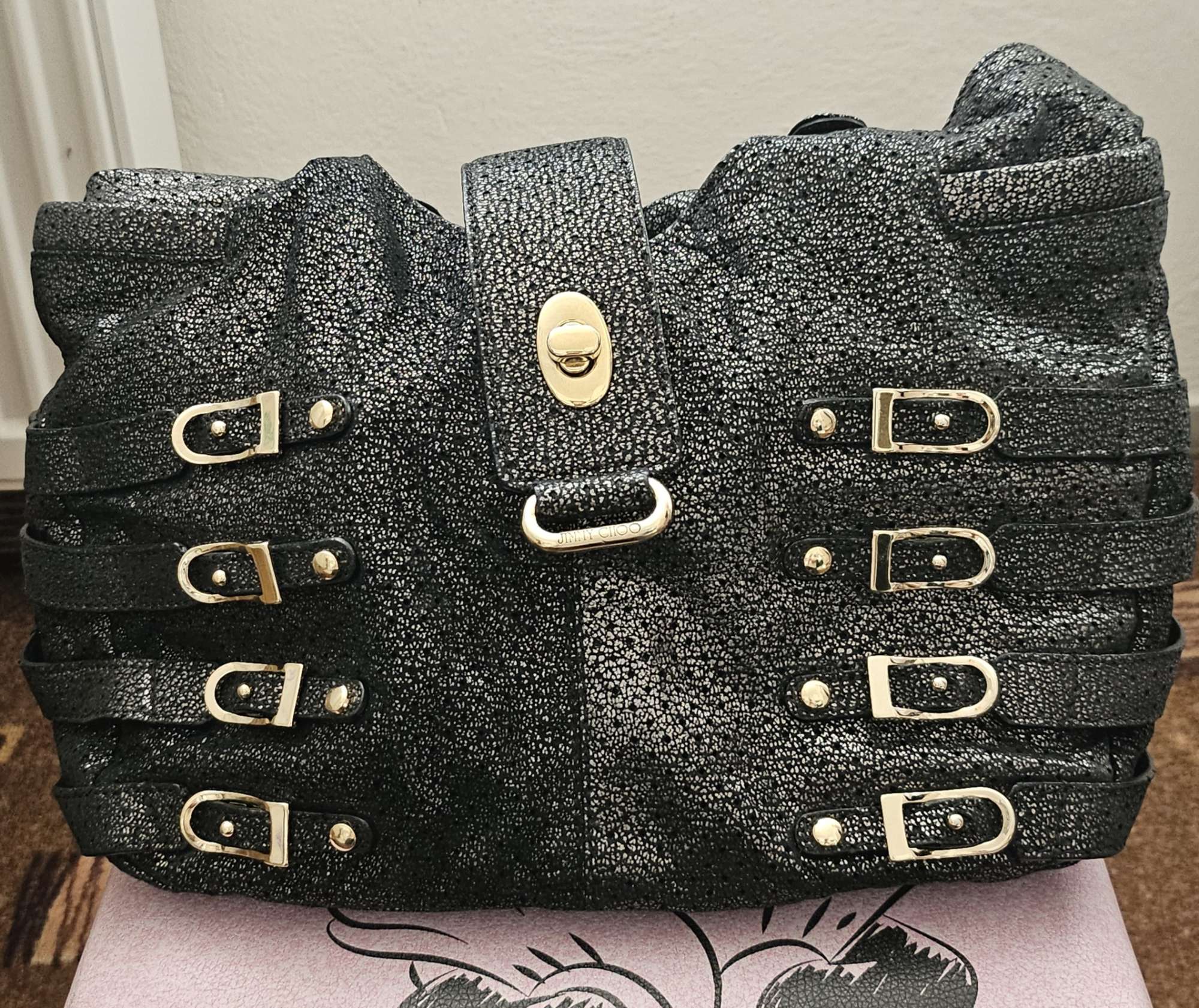 Jimmy Choo kožená kabelka.