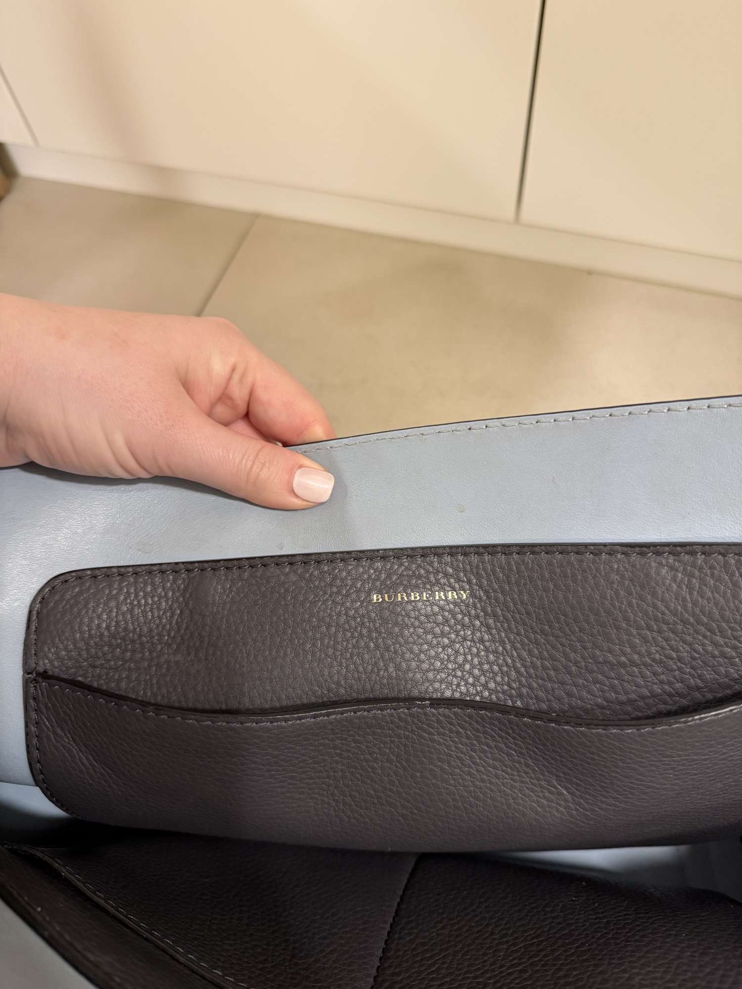 Burberry leather bag