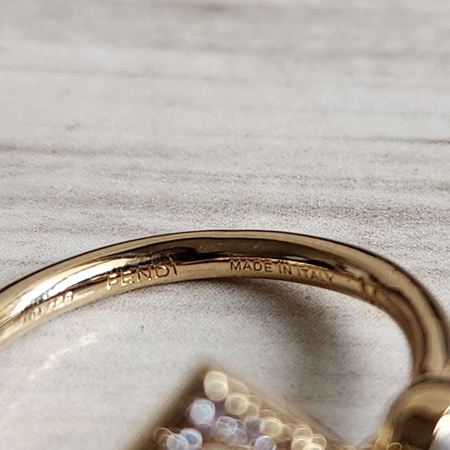 Fendi prsten