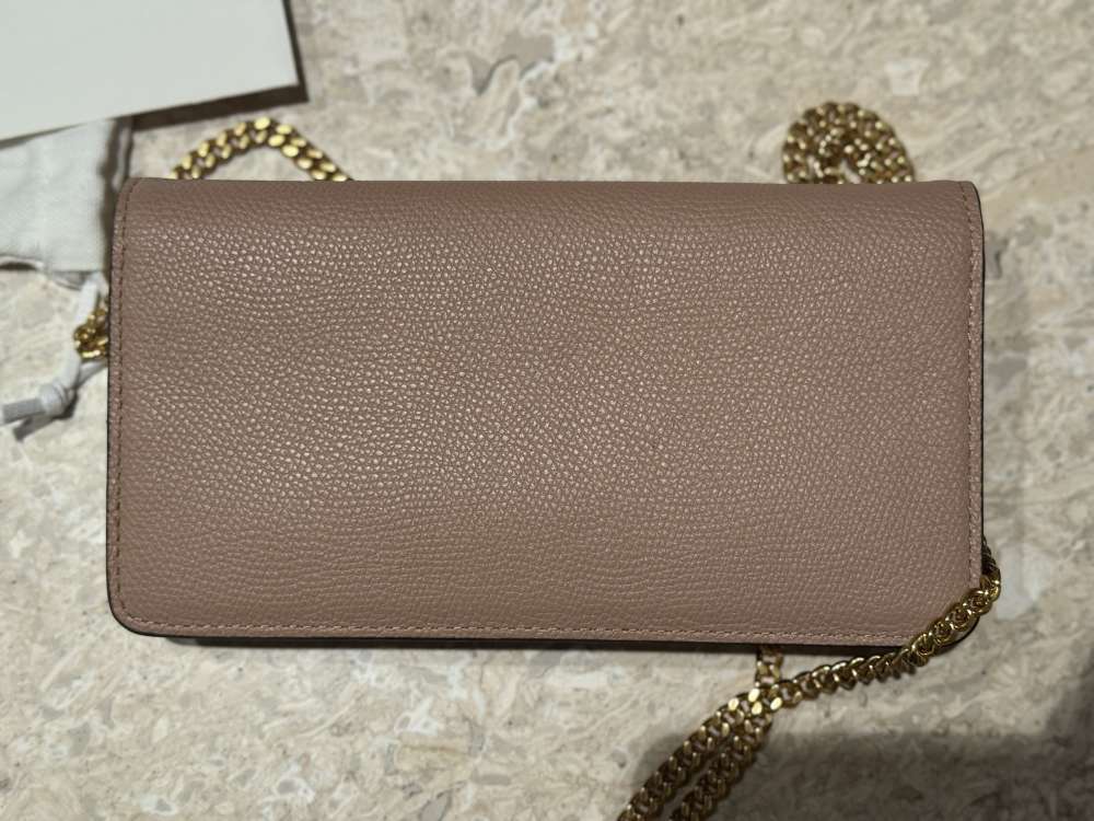 Valentino woc