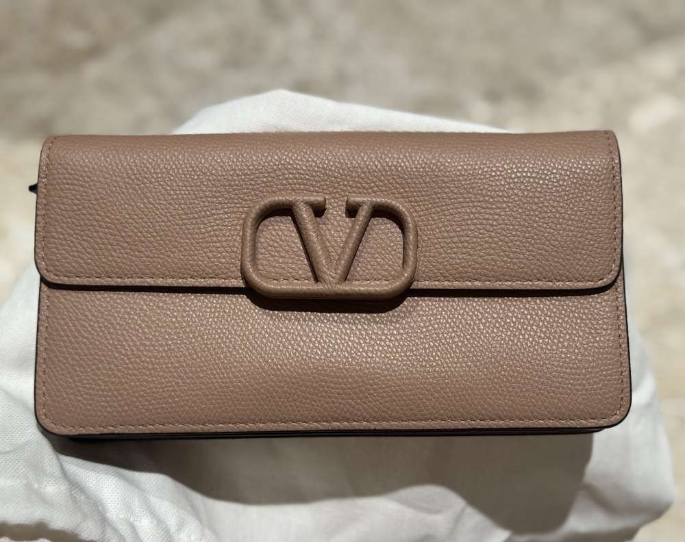 Valentino woc