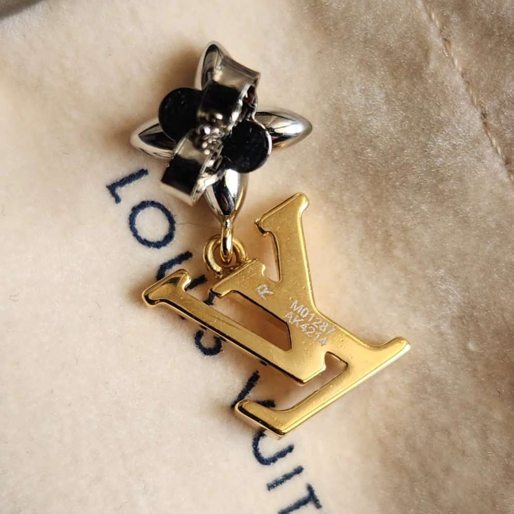 Louis Vuitton Nausnice